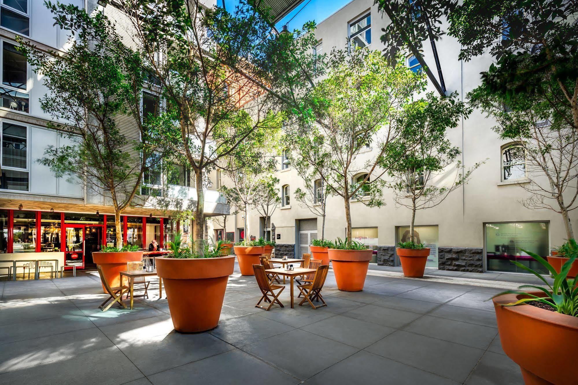 Tribeca Serviced Apartments Melbourne Buitenkant foto